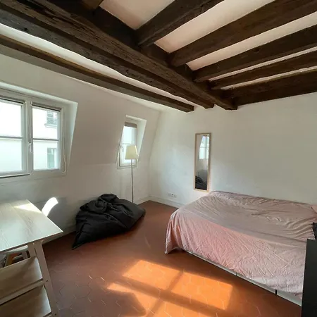 Mouffetard Flat